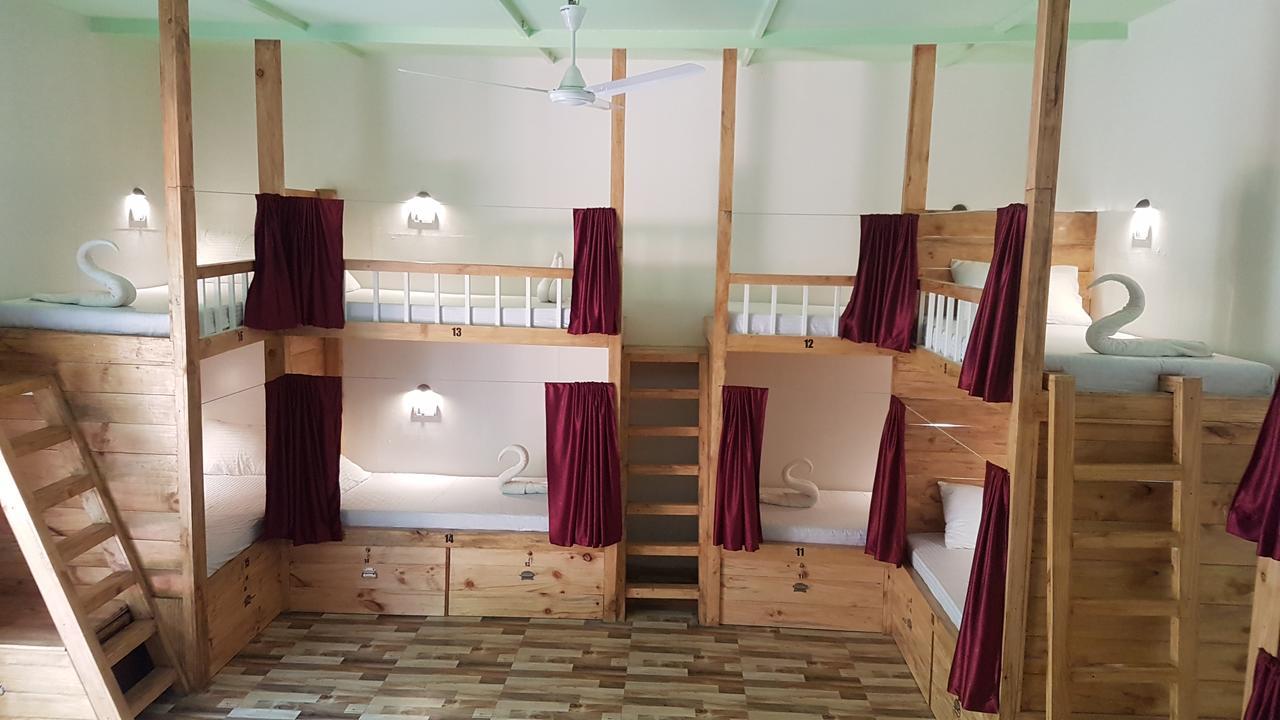 Hostel Curlies Zulu Land Anjuna Zewnętrze zdjęcie