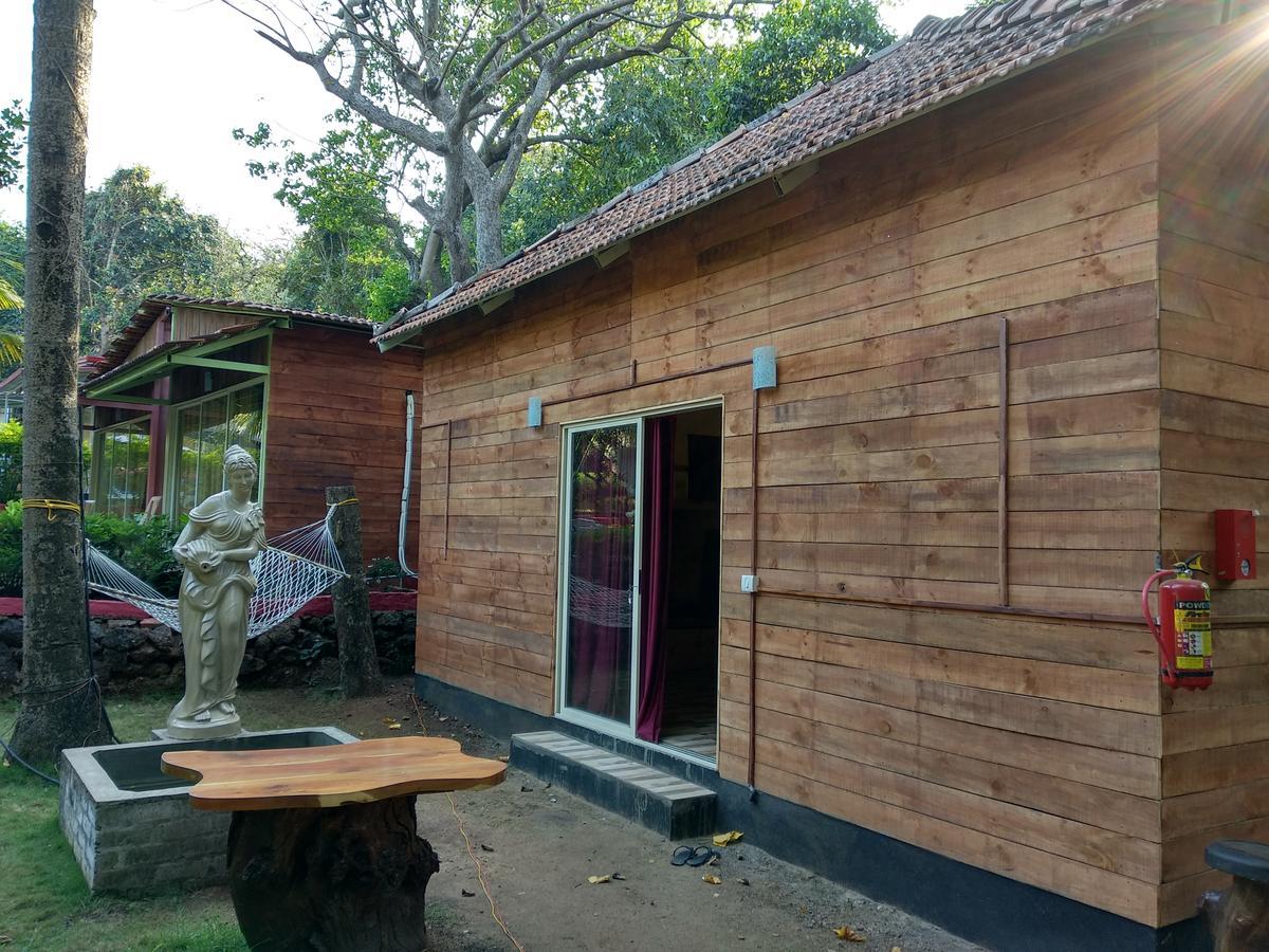 Hostel Curlies Zulu Land Anjuna Zewnętrze zdjęcie