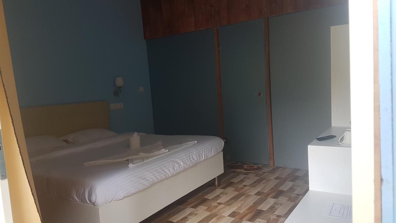 Hostel Curlies Zulu Land Anjuna Zewnętrze zdjęcie